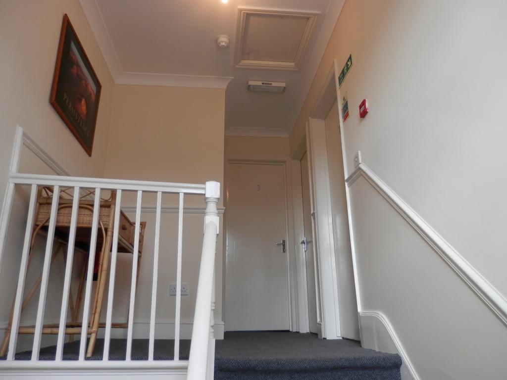 Shamrock Guest House Gravesend Eksteriør billede